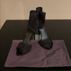 B Brian Atwood Correns